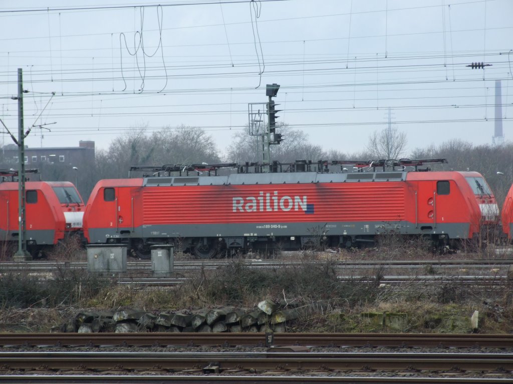 189 040 der Railion in Duisburg hbf