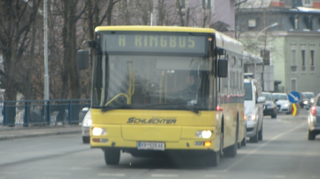 Ein MAN Lion&acute;s City 2 in Kitzb�hel am 4.3.2012.