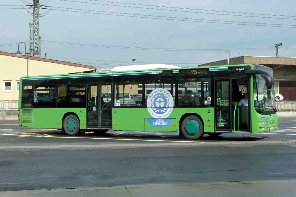 MAN als Stadtbus der �WAG steht am Busbahnhof in Fulda, September 2012