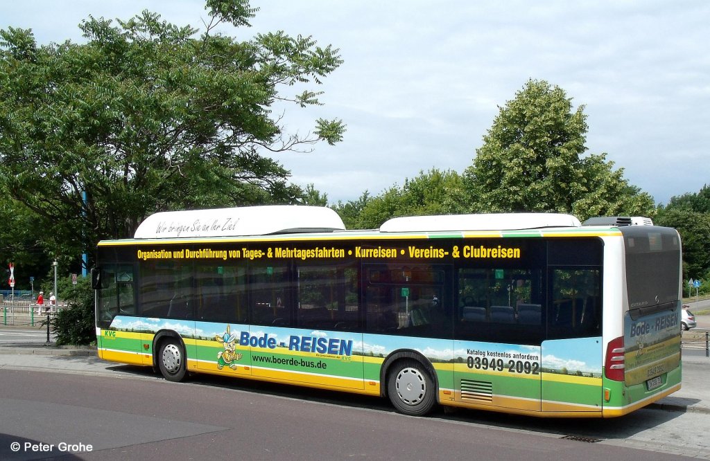 Mercedes der Firma KVG mbH B�rde-Bus, Bode-Reisen, fotografiert am ZOB Magdeburg nahe Hauptbahnhof am 23.06.2012 