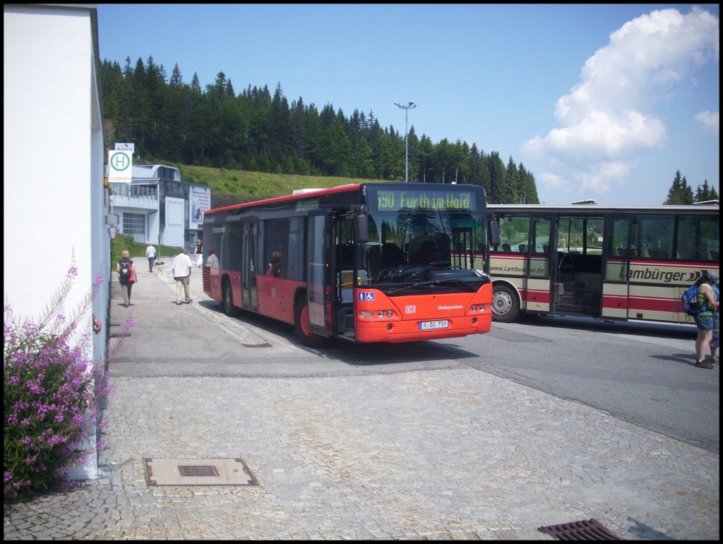 Neoplan Centroliner von Ostbayernbus vor dem gro�en Arber.