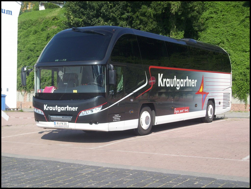 Neoplan Cityliner on Krautgartner aus �sterreich im Stadthafen Sassnitz.