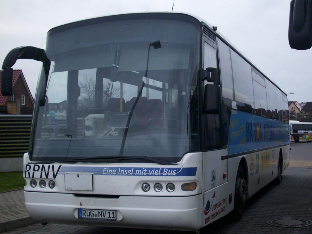 Neoplan Euroliner der RPNV in Bergen. 

