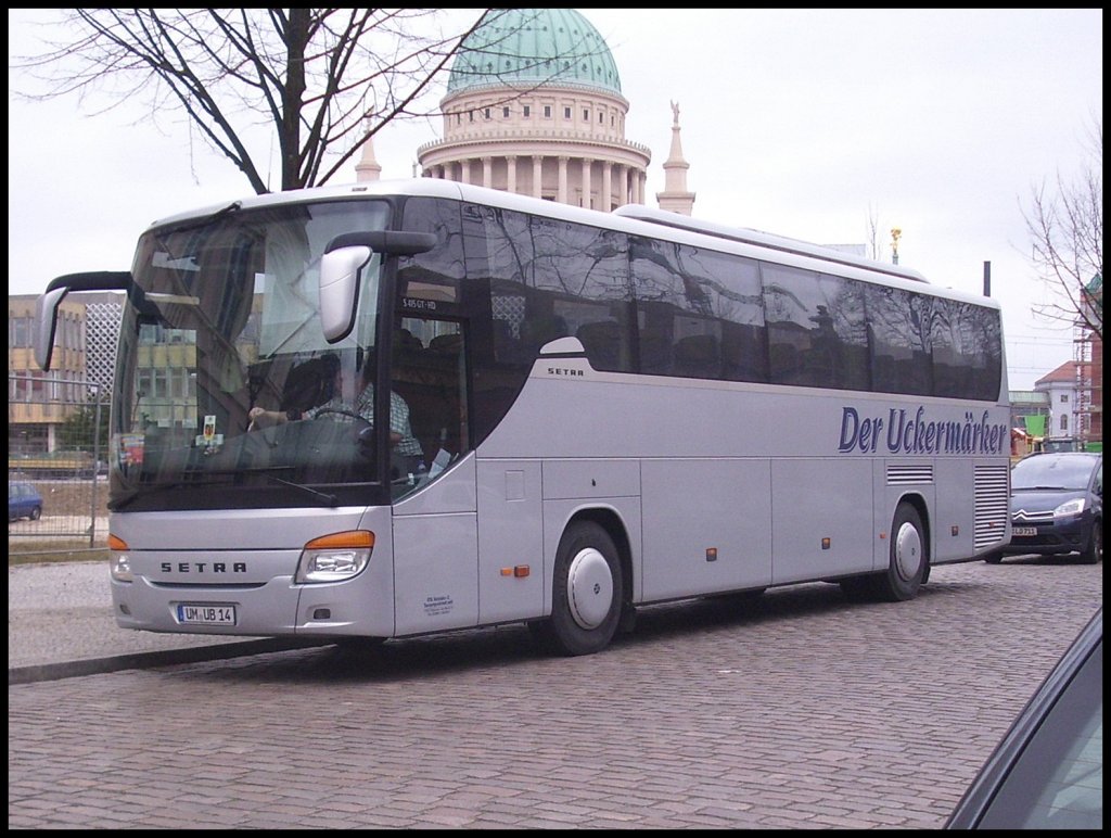 Setra 415 GT-HD von Der Uckerm�rker aus Deutschland in Potsdam.