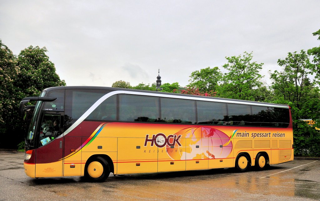 SETRA 417 HDH vom Reiseb�ro HOCK aus der BRD am 11.5.2013 in Krems gesehen.