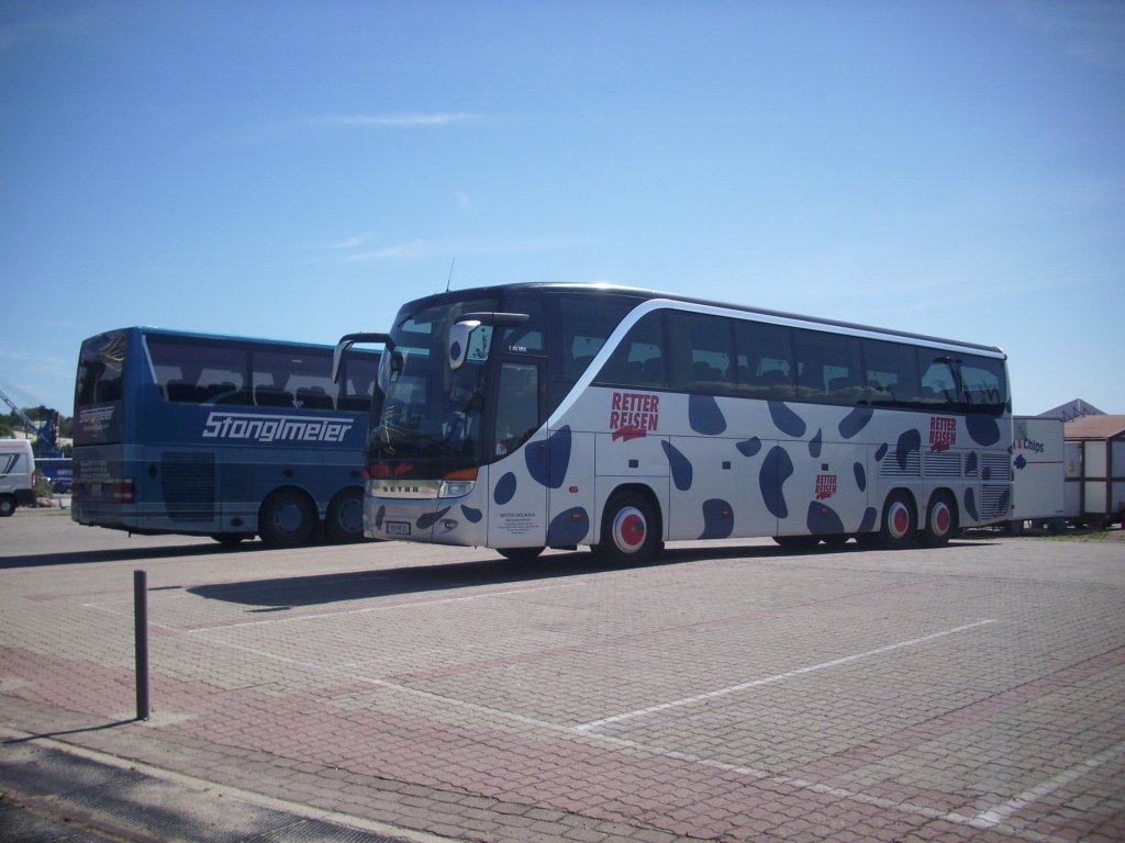 Setra 417 HDH von Retter Reisen aus �sterreich im Stadthafen Sassnitz.