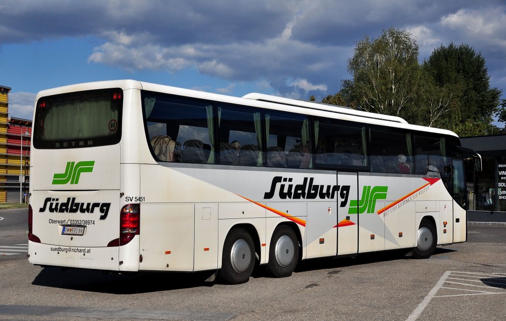 SETRA S416 GT- HD von S�DBURG Reisen aus �sterreich am 20.9.2012 in Krems an der Donau.