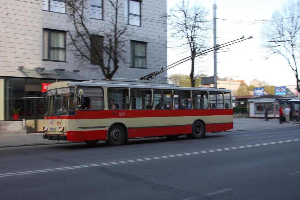 Skoda Trolleybus hier in der litauischen Stadt Kaunas im Liniendienst
am 28.04.2012.