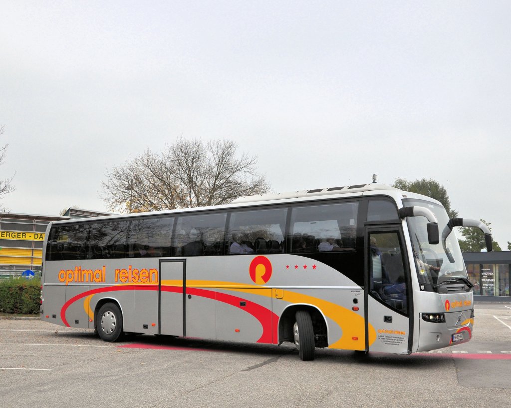 VOLVO 9700 von OPTIMAL Reisen aus Freistadt in Ober�sterreich,Krems,Oktober 2012.