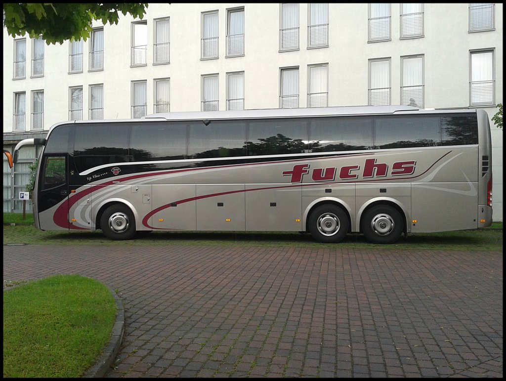 Volvo 9900 von Fuchs aus �sterreich in Bergen.