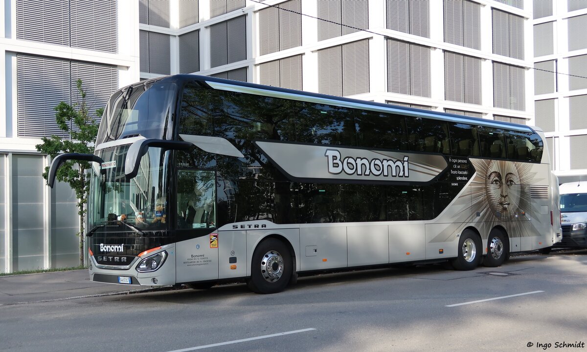 Autonoleggi Bonomi aus Rogno | Nr. 39 | FW-972GT | Setra 531 DT | 17.09.2023 in Stuttgart