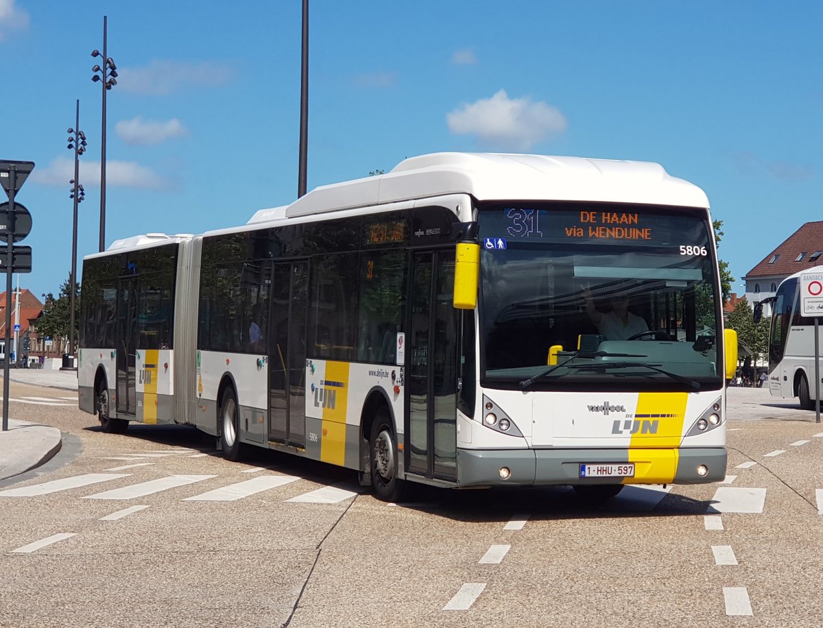 Brugge . 2019-08-20 . De Lijn . 5806  1-HHU-597 . Van Hool . newAG300 