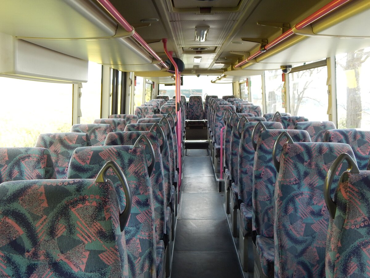 Der Fahrgastraum eines MAN ÜL 313 der MVVG in Neuenkirchen.
