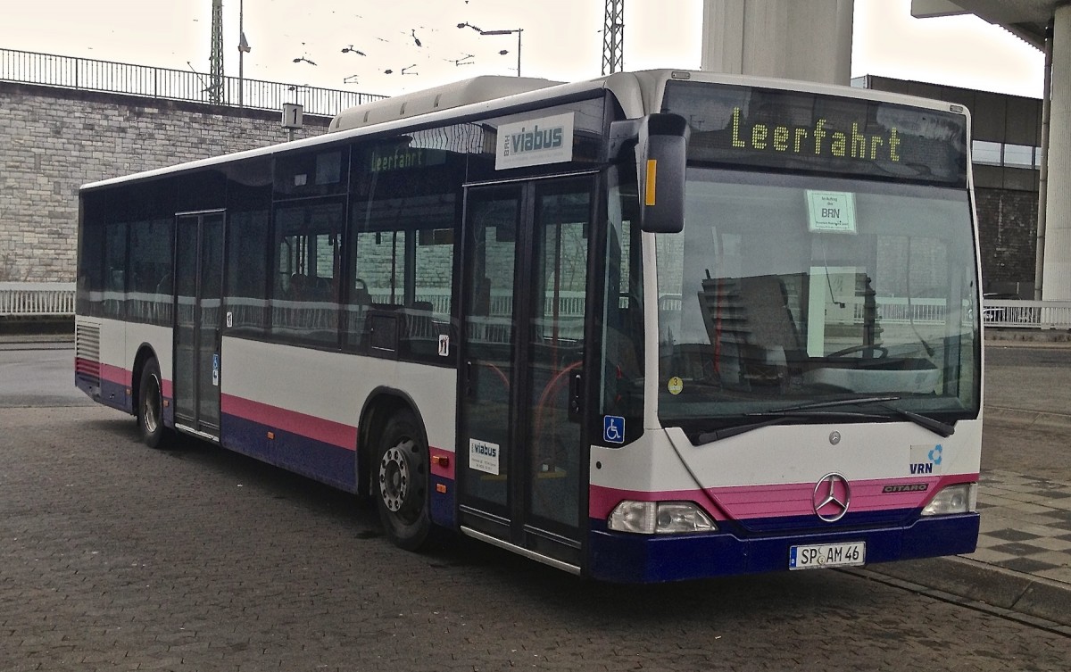 Diesen Mercedes-Benz Citaro habe ich am 22.03.2014 am Hauptbahnhof Ludwigshafen aufgenommen. Er geh�rt dem Busunternehmen Viabus.