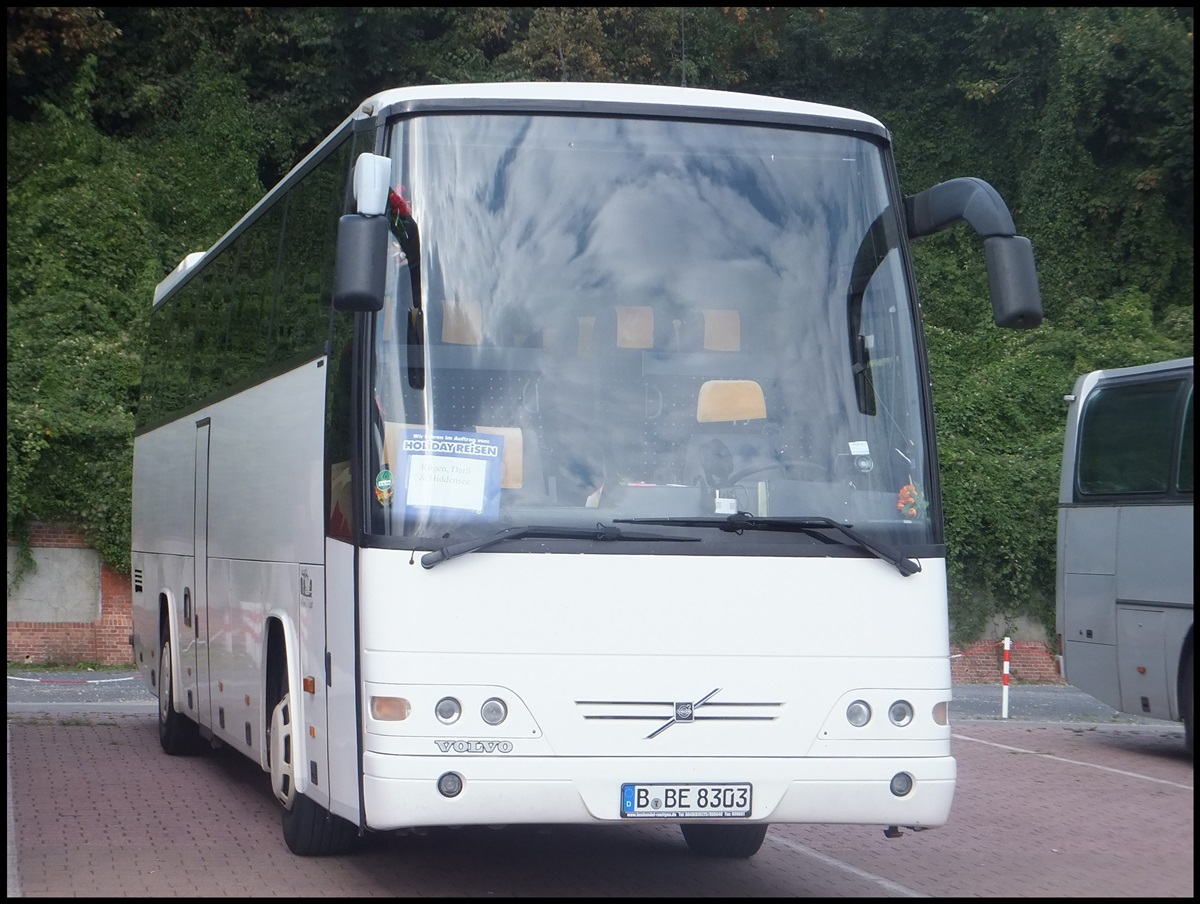 Dr�gm�ller-Volvo B 12-500 H von Omniko Reisen aus Deutschland im Stadthafen Sassnitz.