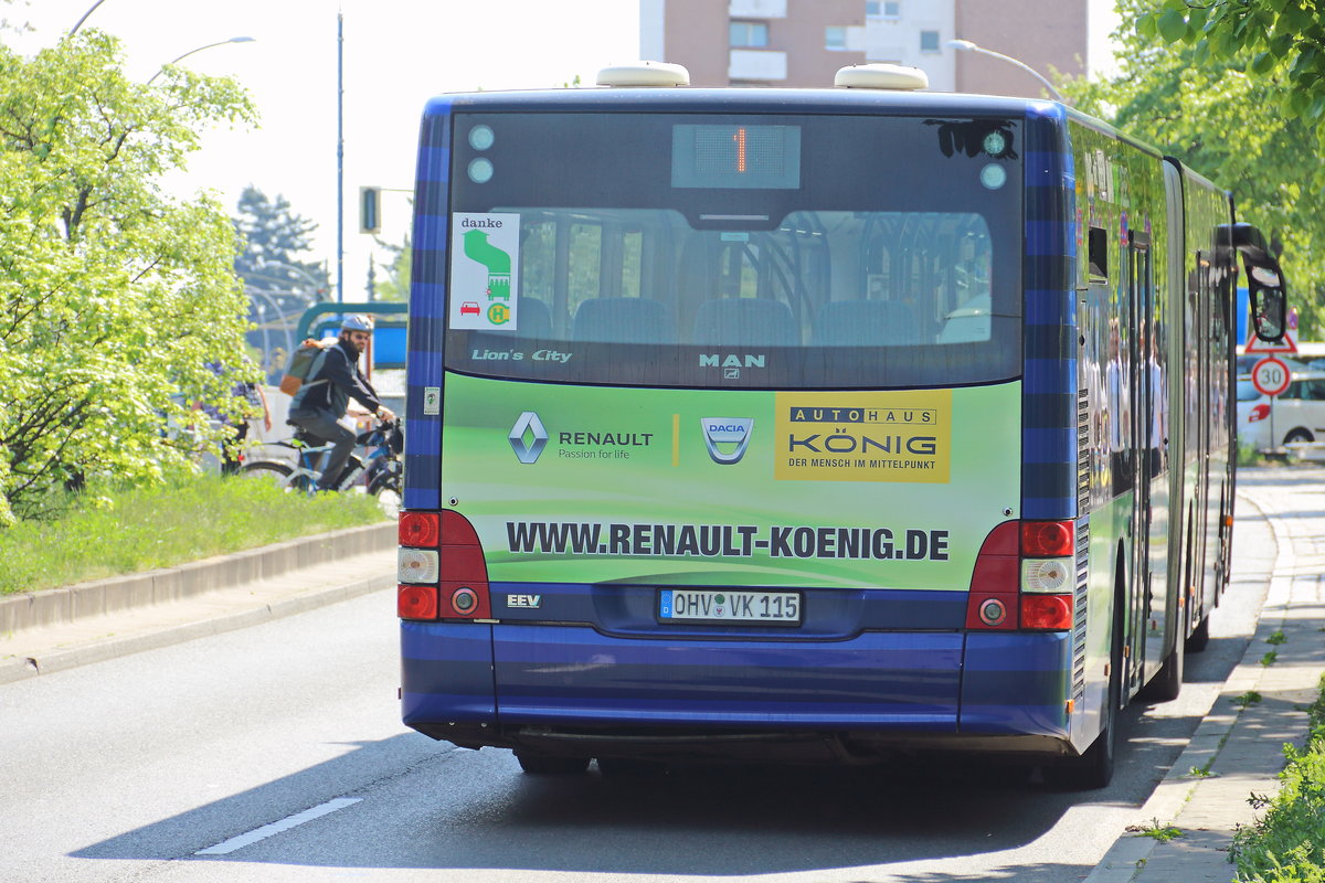 Heckpartie des  MAN Lion's City G OHV-VK 115 der OVG aus Oranienburg für Shuttle Fahrten zur ILA 2018 bereit. Gesehen am 28. April 2018 am U Bahnhof Berlin Rudow.