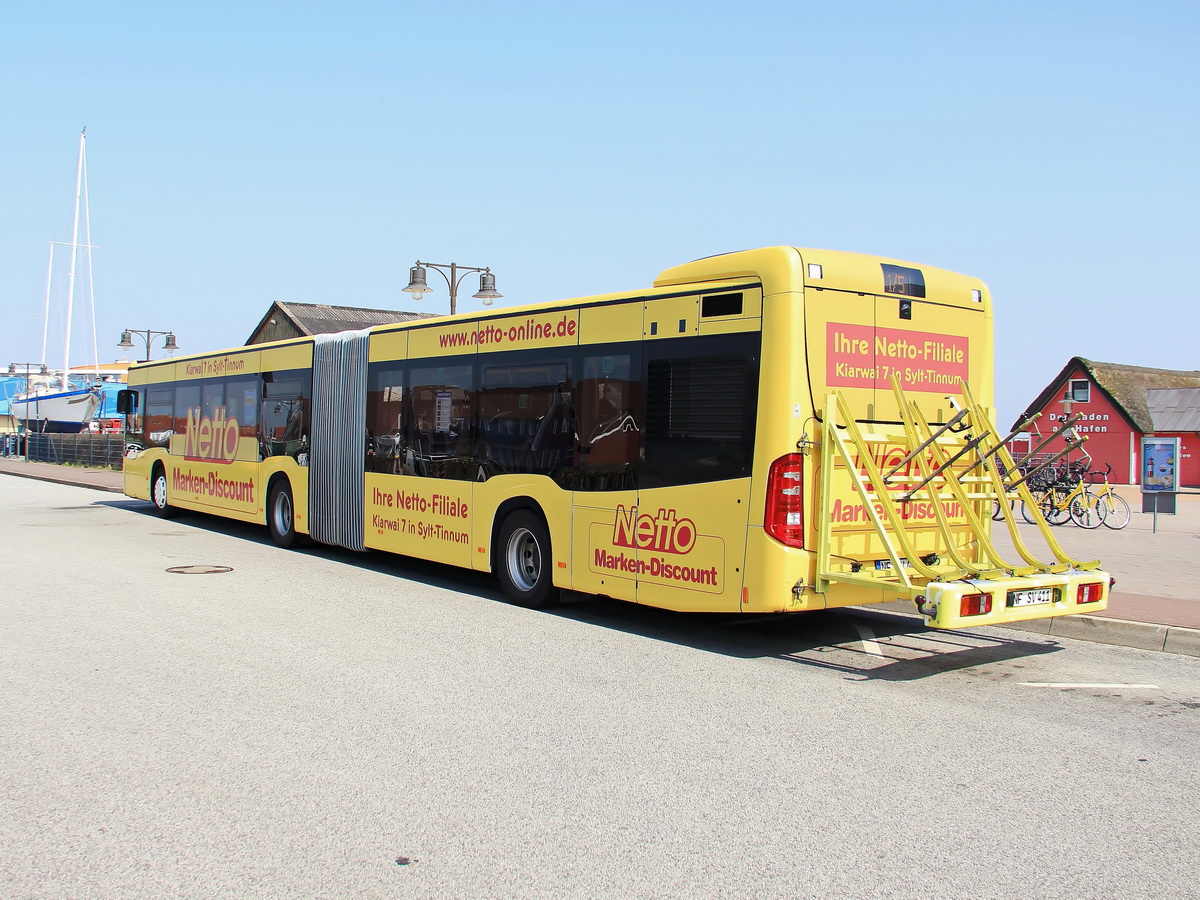 Heckpartie des  Mercedes Benz Citaro C2 G der Sylter Verkehrsgesellschaft,  am 20. April 2018 in List auf Sylt.