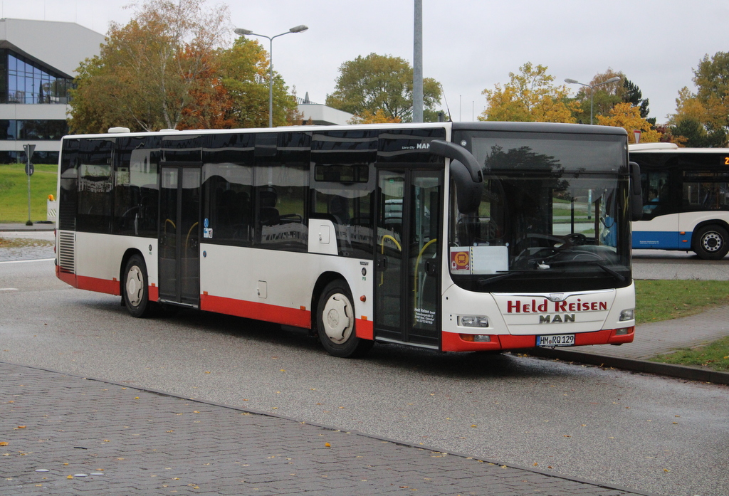 Held Reisen stand als SEV in H�he Rostock Hauptbahnhof/S�d.31.10.2023