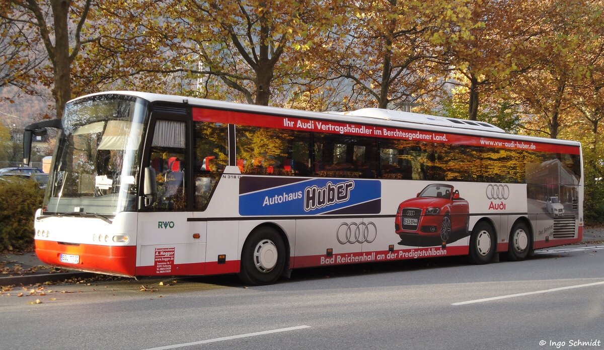 Hogger aus Freilassing | BGL-TR 30 | Neoplan N 318/3 Ü Euroliner | 05.11.2011 in Bad Reichenhall