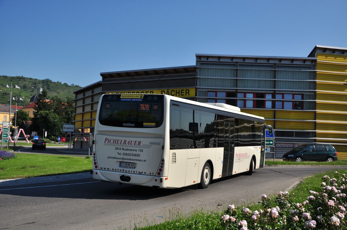 IRISBUS CROSSWAY LE von PICHELBAUER / �sterreich am 17.6.2013 in Krems unterwegs.