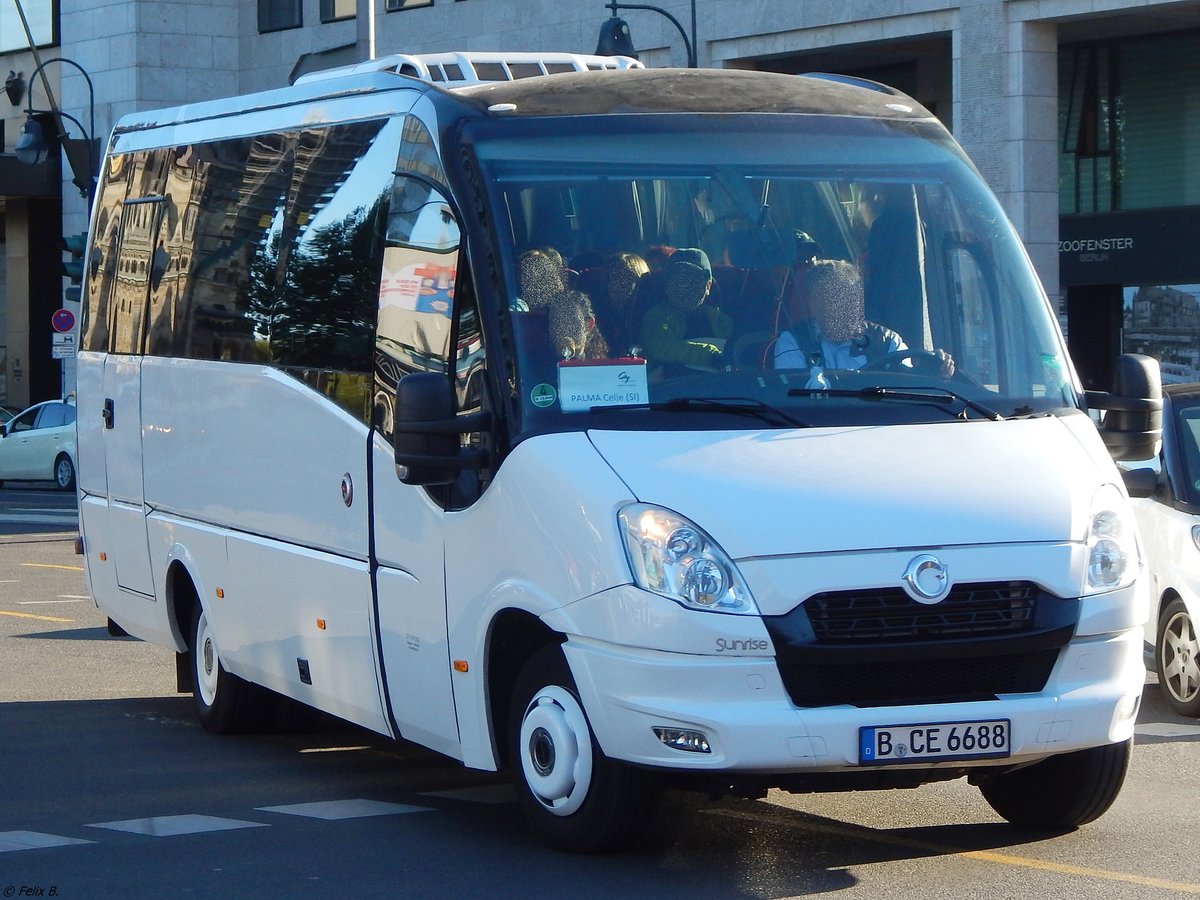 Irisbus Sunrise von City Express aus Deutschland in Berlin. 