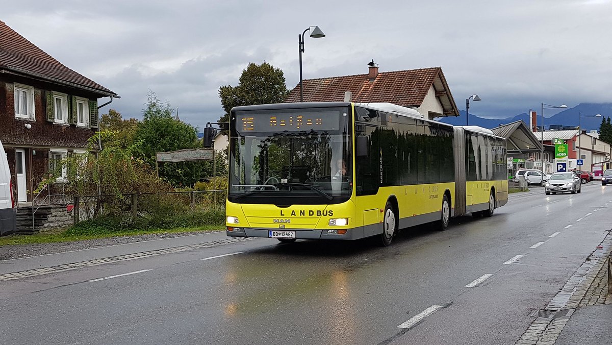 MAN von LANDBUS UNTERLAND unterwegs im Oktober 2019 in H�chst/�sterreich