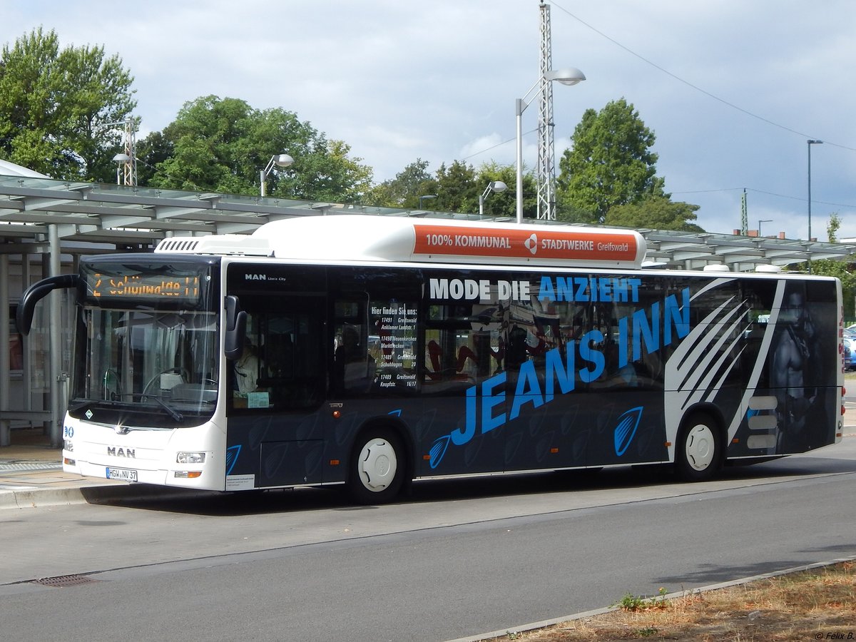 MAN Lion's City CNG der Stadtwerke Greifswald in Greifswald.