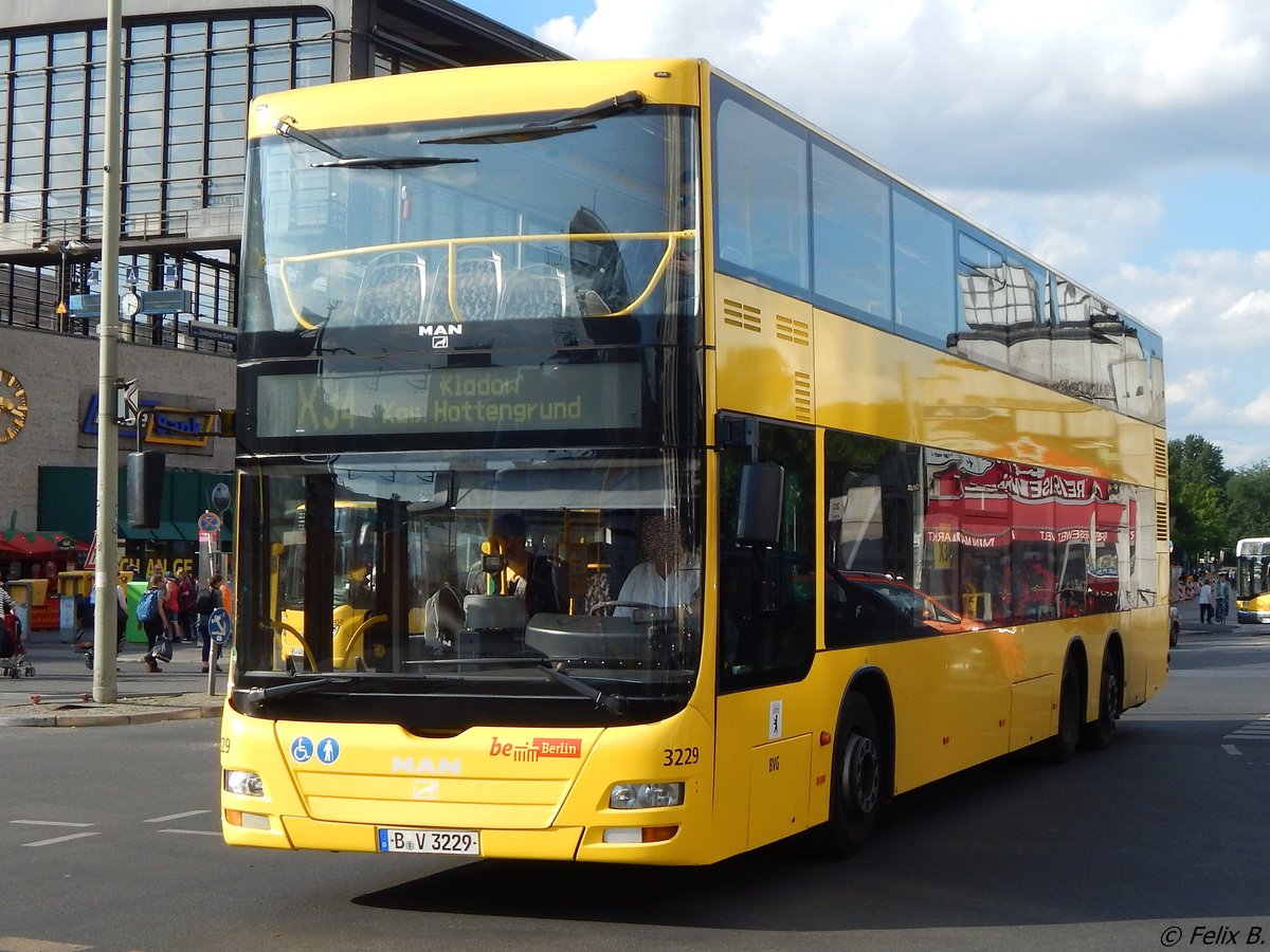 MAN Lion's City DD der BVG in Berlin. 