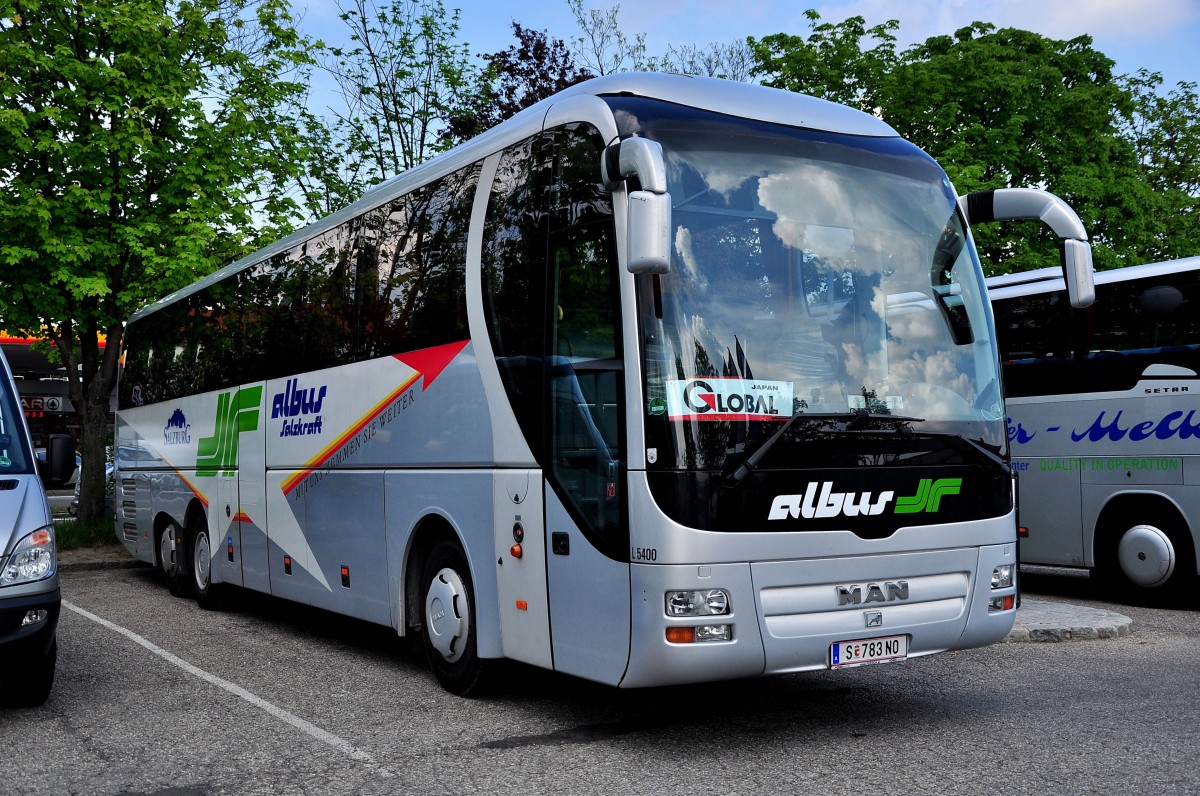 MAN Lions Coach von Albus/�sterreich im Mai 2014 in Krems.