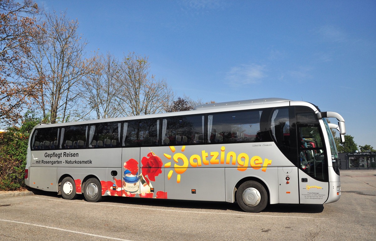 MAN Lions Coach von Datzinger Reisen aus �sterreich am 30.9.2014 in Krems.