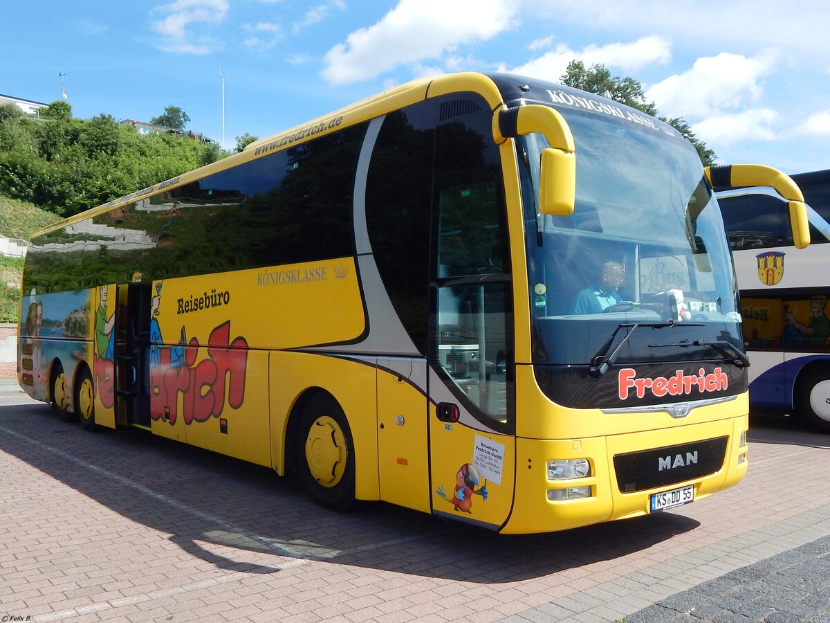 MAN Lion's Coach von Fredrich aus Deutschland im Stadthafen Sassnitz.