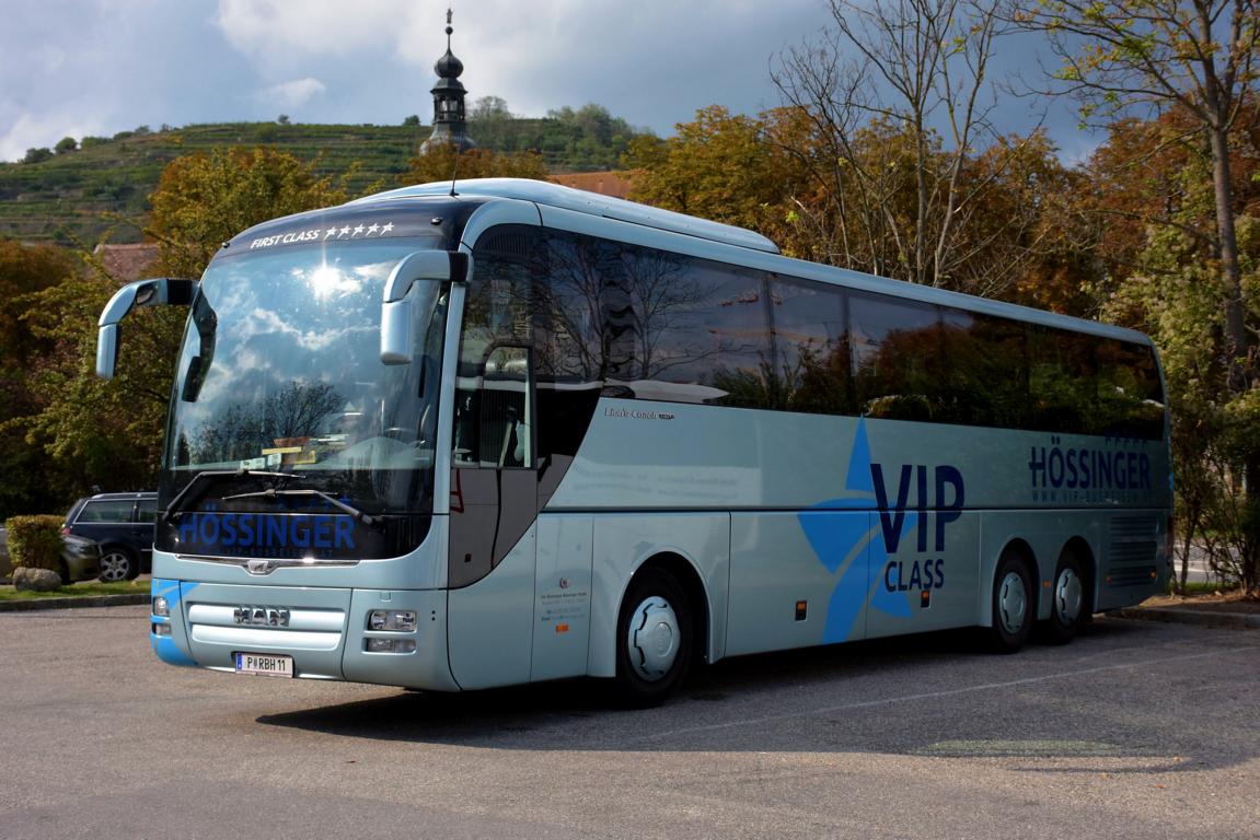MAN Lion`s Coach von H�ssinger Reisen aus �sterreich 09/2017 in Krems.