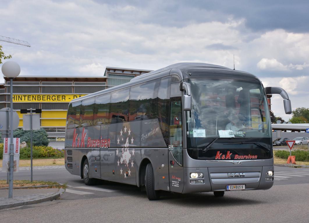 MAN Lion`s Coach von k & k Reisen aus �sterreich 2017 in Krems.