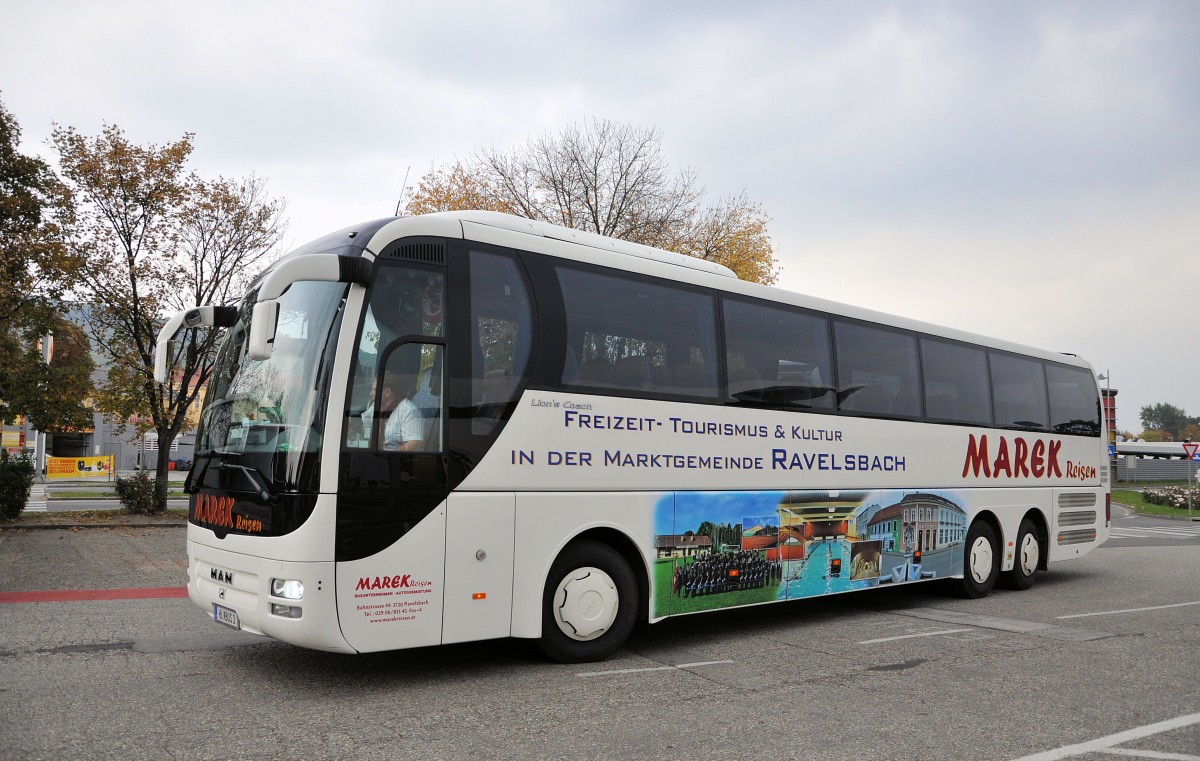 MAN Lions Coach von Marek Reisen aus �sterreich im Mai 2014 in Krems unterwegs.