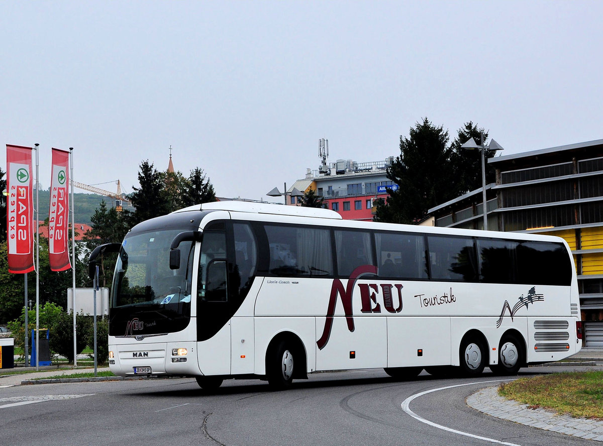 MAN Lions Coach von Neu Reisen aus �sterreich in Krems gesehen.