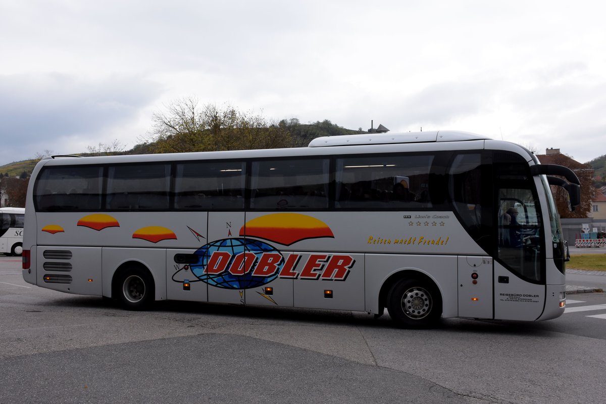 MAN Lion`s Coach vom Reiseb�ro DOBLER aus �sterreich in Krems.