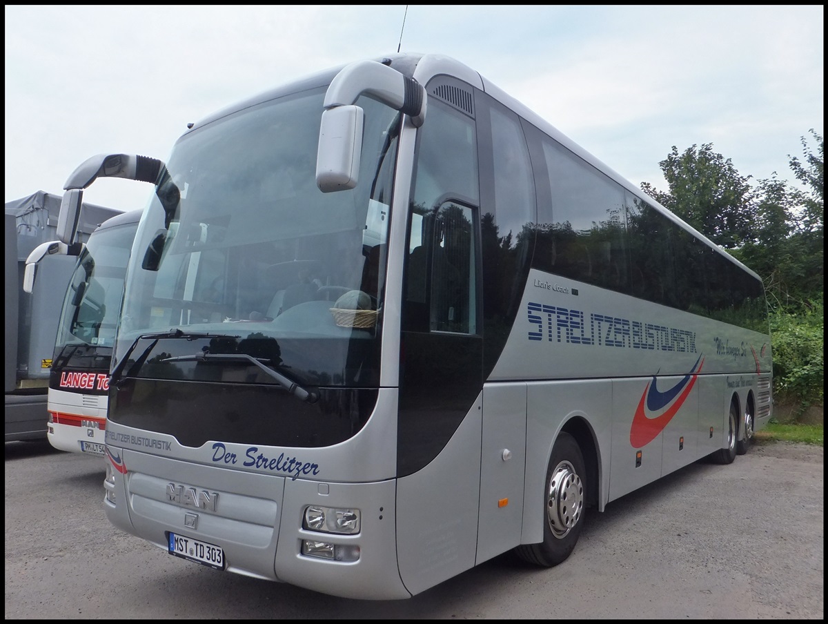 MAN Lion's Coach von Strelitzer Bustouristik aus Deutschland in Binz. 