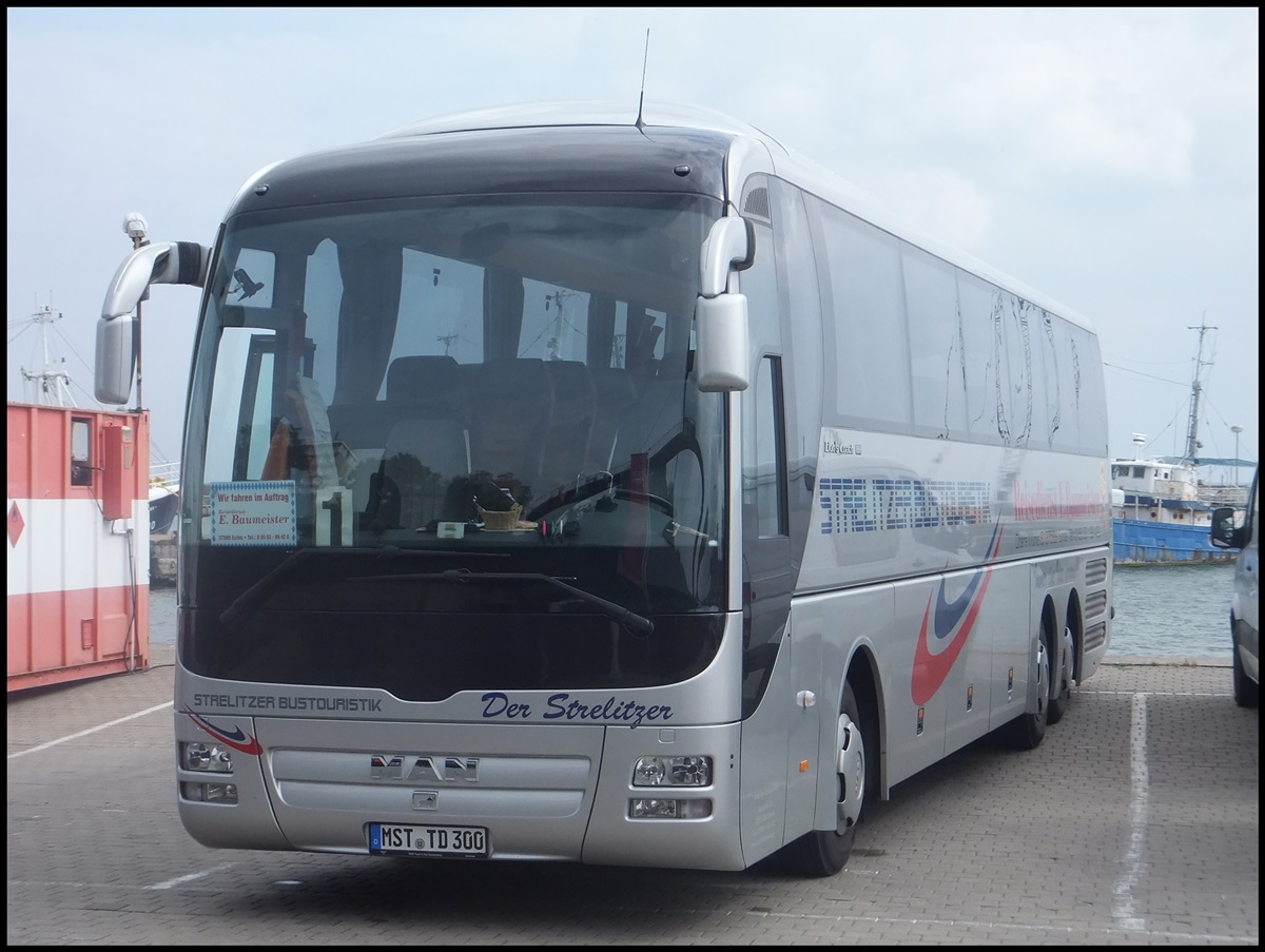 MAN Lion's Coach von Strelitzer Bustouristik aus Deutschland im Stadthafen Sassnitz.