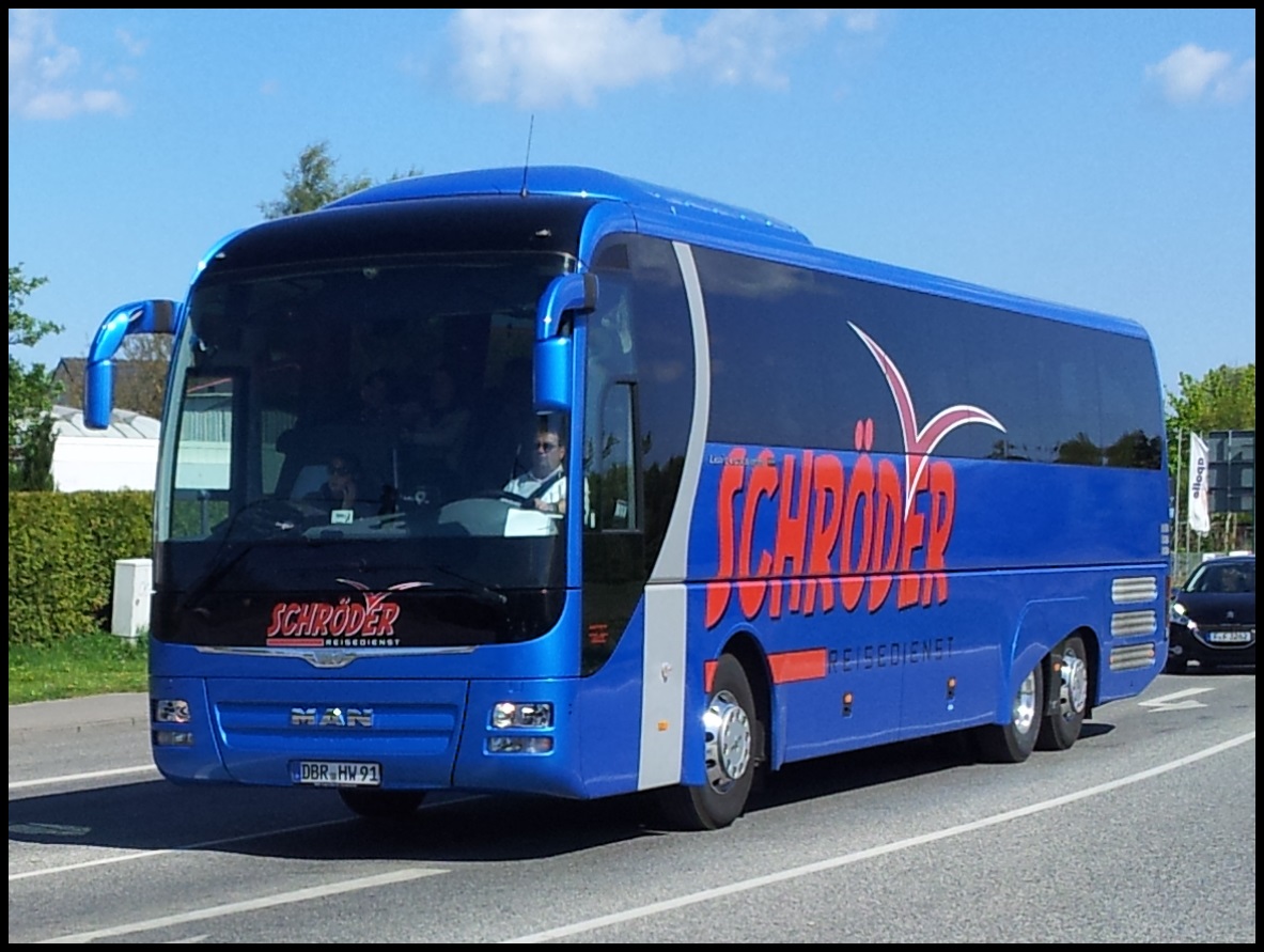 MAN Lion's Coach Supreme von Reisedienst Schr�der aus Deutschland in Sassnitz.