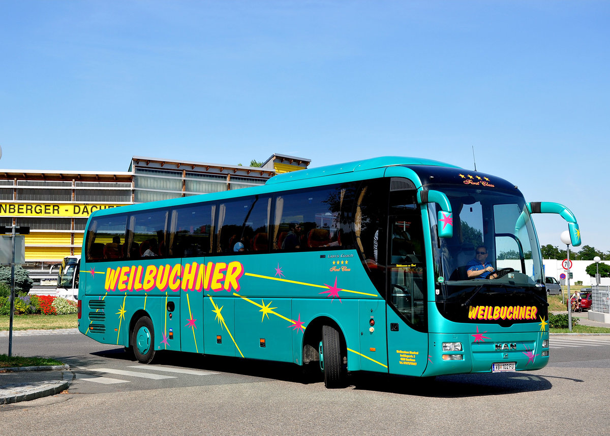 MAN Lions Coach von Weilbuchner aus �sterreich in Krems gesehen.