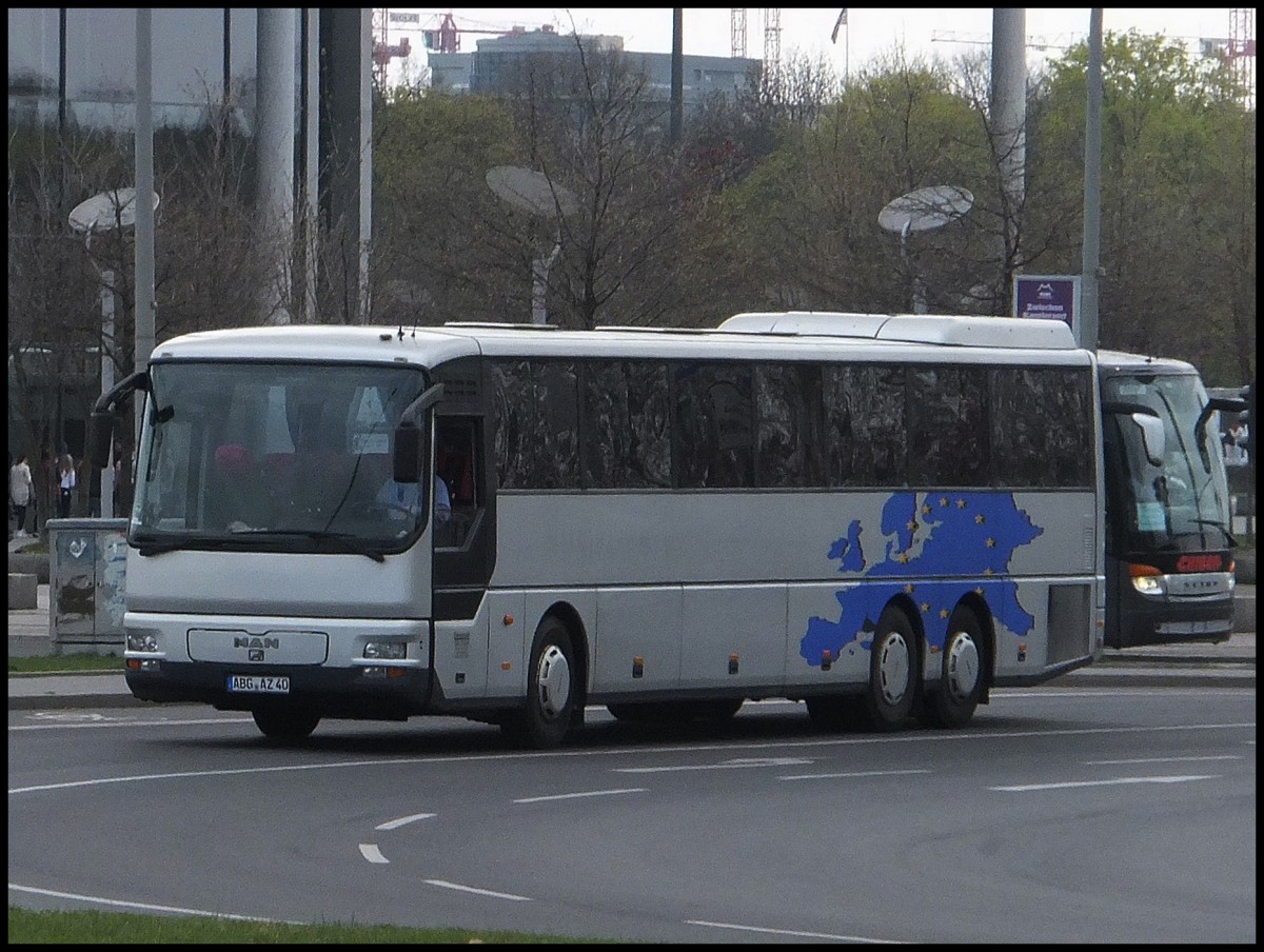 MAN �L 353 vom Reisedienst Z�pel aus Deutschland in Berlin.