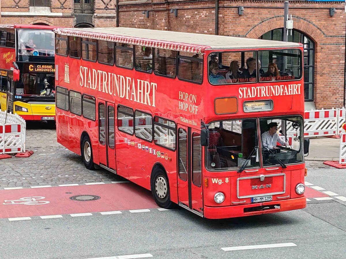 =MAN Wagen 8 unterwegs auf Stadtrundfahrt im Hamburg