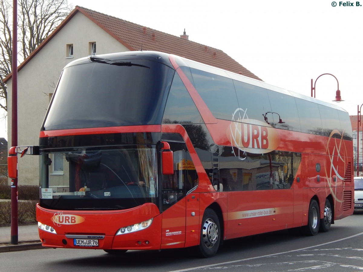 Mein 5000.! Busbild auf dieser Seite!
Neoplan Skyliner von URB aus Deutschland in Bergen.