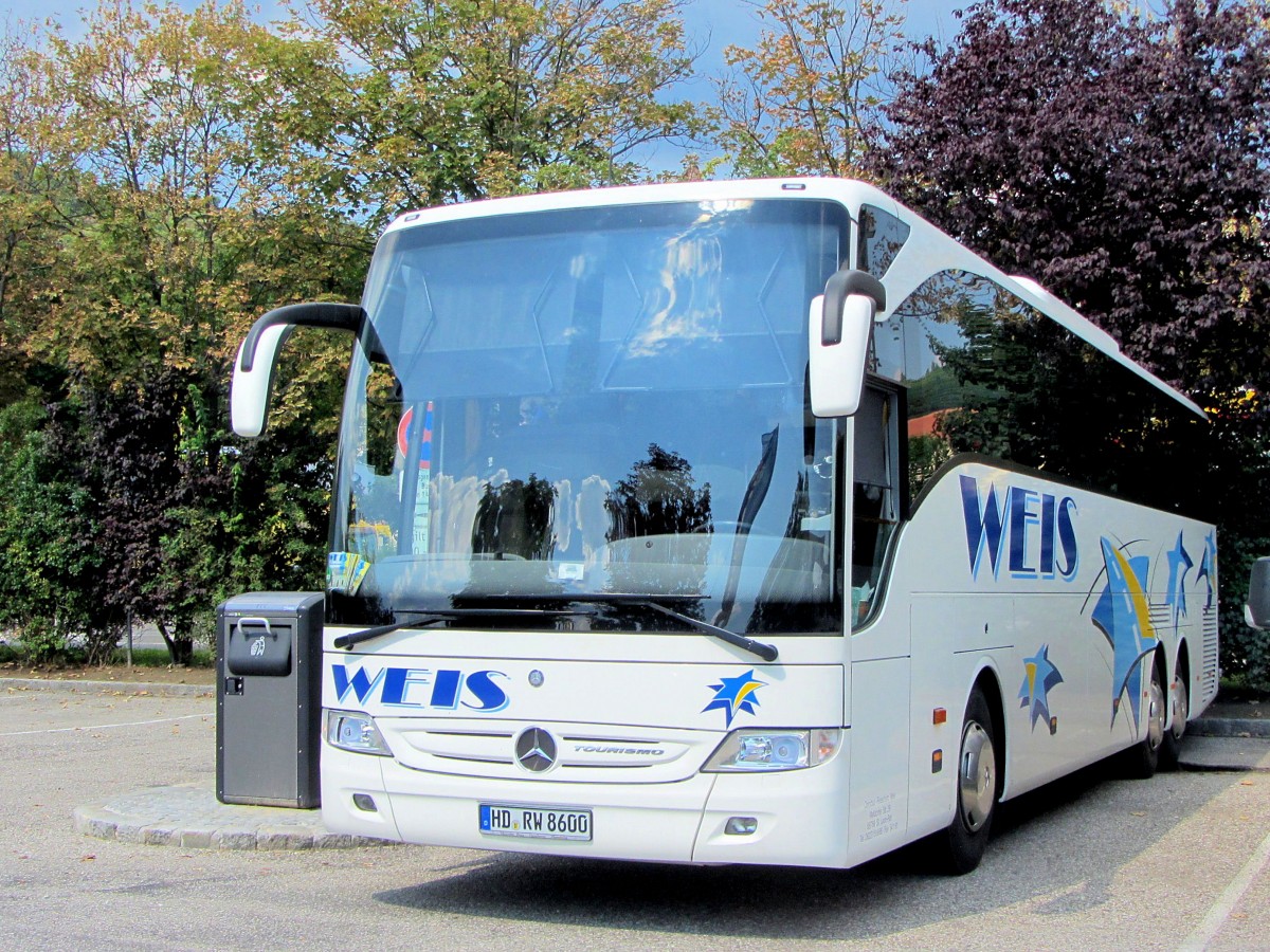 MERCEDES BENZ Tourismo vom Reiseb�ro WEIS aus Deutschland im August 2013 in Krems.