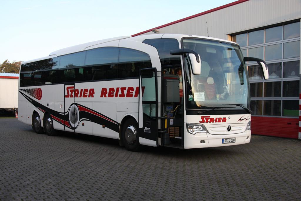 Mercedes Benz Travego Reisebus der Fa. Strier,Ibbenb�ren, am 26.10.2014.