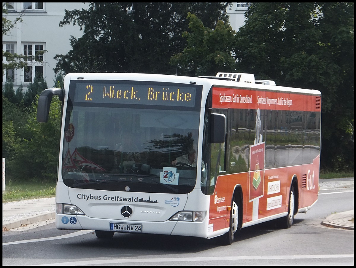 Mercedes Citaro II der Stadtwerke Greifswald in Greifswald.