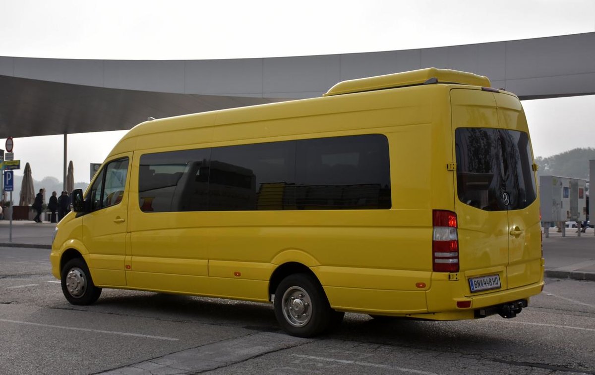 Mercedes Sprinter aus �sterreich 09/2017 in Krems