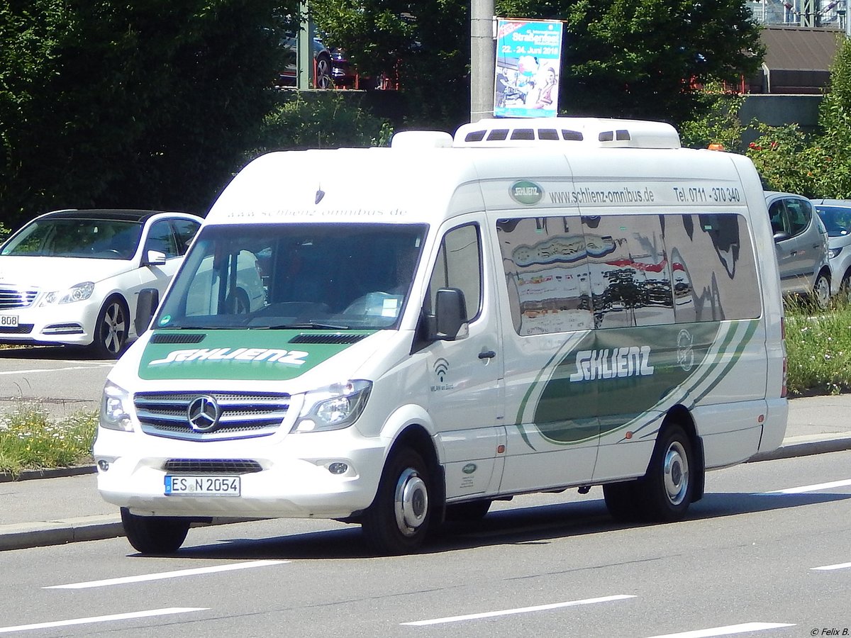 Mercedes Sprinter von Schlienz aus Deutschland in Sindelfingen.