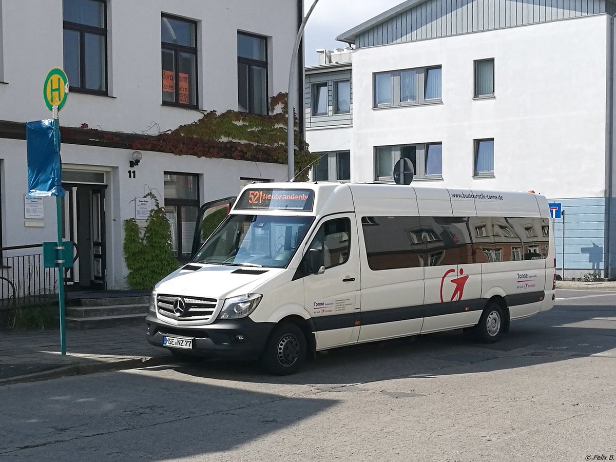 Mercedes Sprinter von Tonne aus Deutschland in Neubrandenburg.
