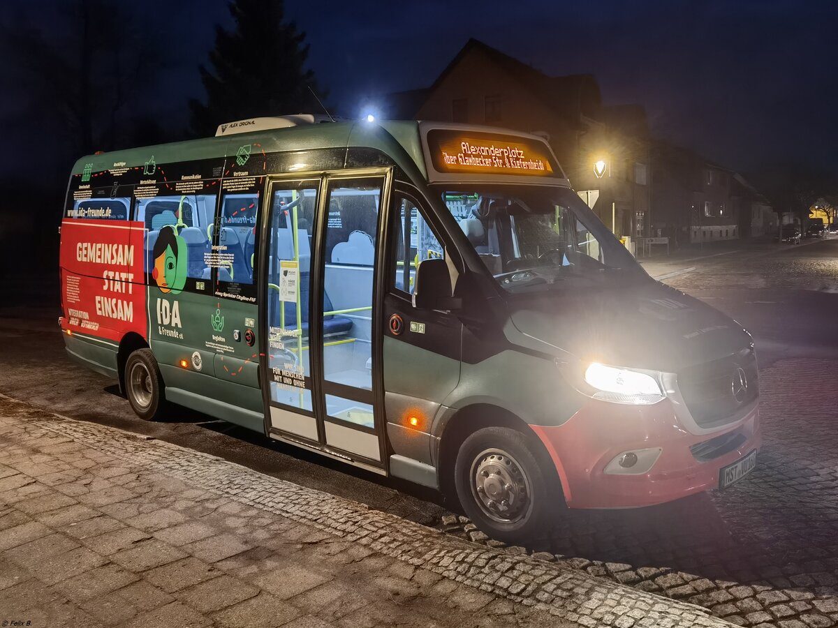 Mercedes Sprinter von Unger aus Deutschland in Neustrelitz.